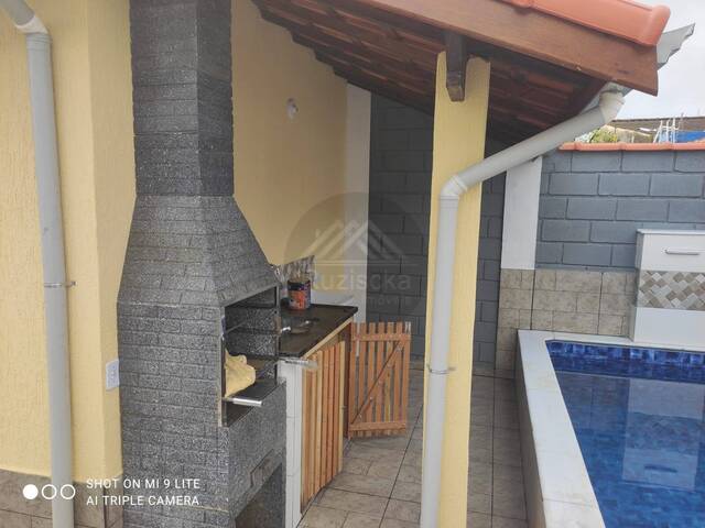 CASA COM PISCINA para Venda em Itanhaém - 4