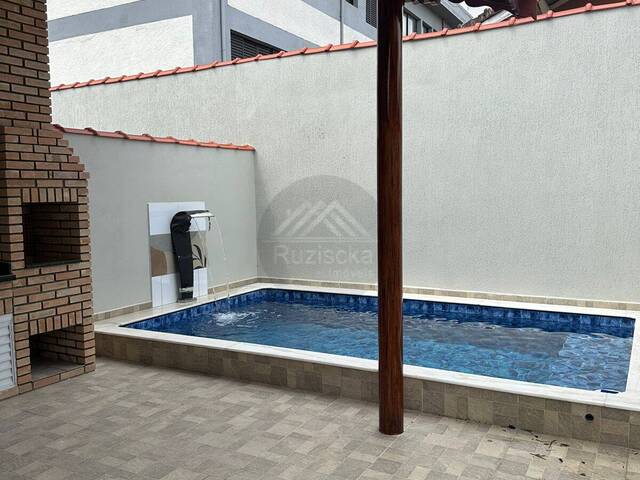 #CA815 - CASA COM PISCINA para Venda em Mongaguá - SP - 2