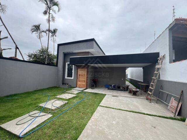 CASA COM PISCINA para Venda em Itanhaém - 5