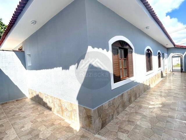 #CA888 - CASA COM PISCINA para Venda em Mongaguá - SP - 1