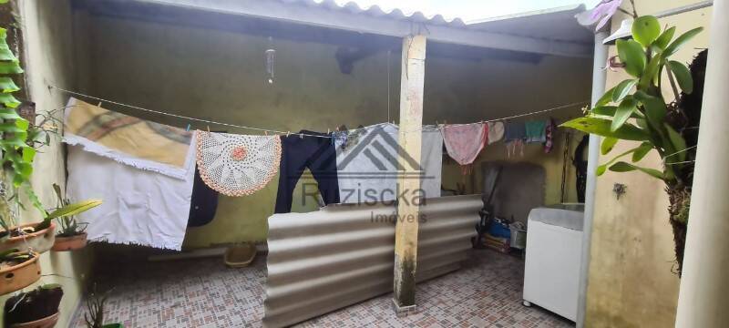 Casa à venda com 2 quartos, 67m² - Foto 6