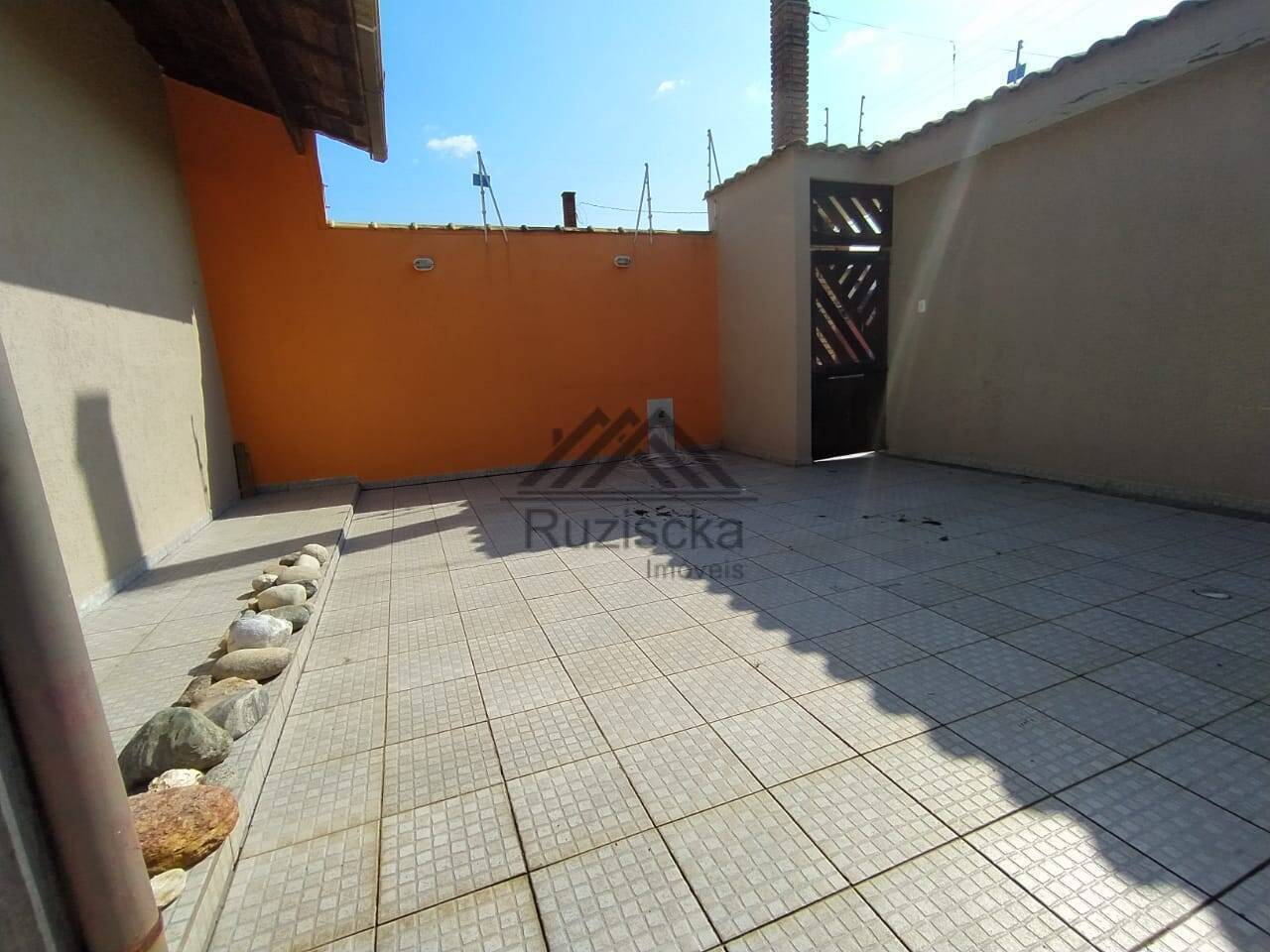 Casa à venda com 5 quartos, 172m² - Foto 11