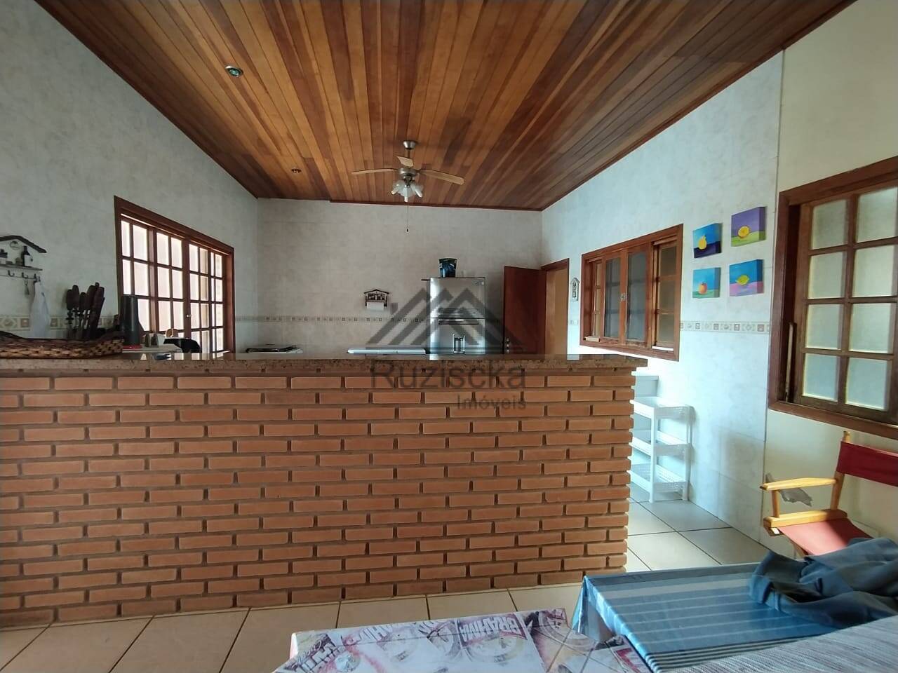 Casa à venda com 5 quartos, 172m² - Foto 12