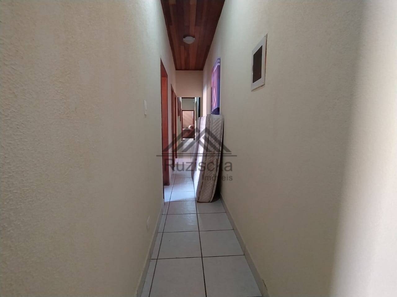 Casa à venda com 5 quartos, 172m² - Foto 26