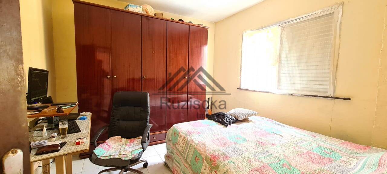 Casa à venda com 3 quartos, 260m² - Foto 8