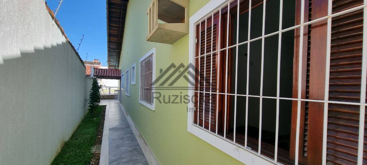 Casa à venda com 3 quartos, 163m² - Foto 14