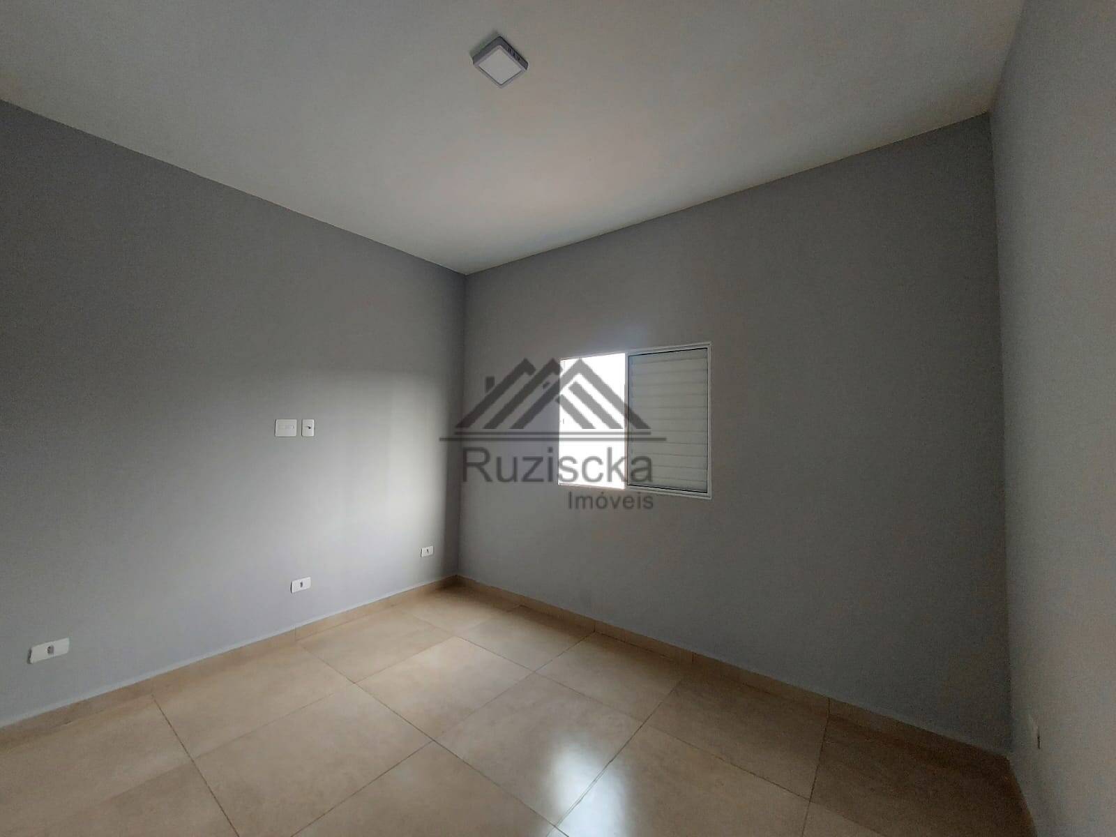 Casa à venda com 2 quartos, 66m² - Foto 13