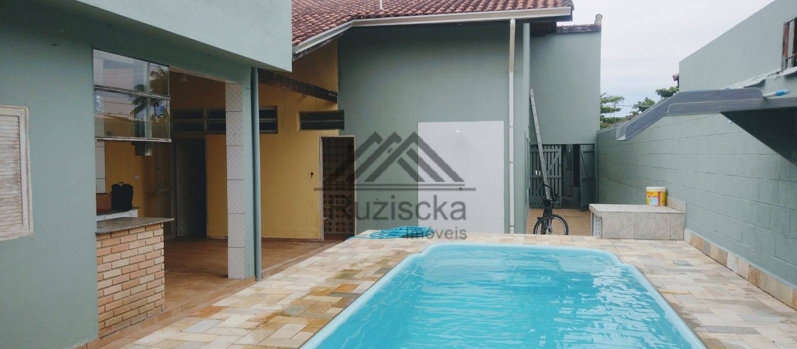 Casa à venda com 4 quartos, 163m² - Foto 2