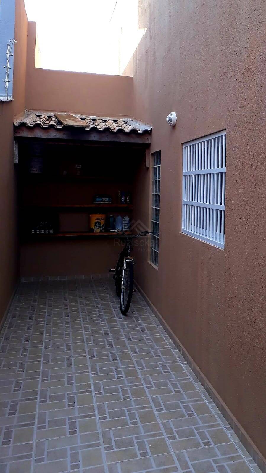 Casa à venda com 2 quartos, 150m² - Foto 7