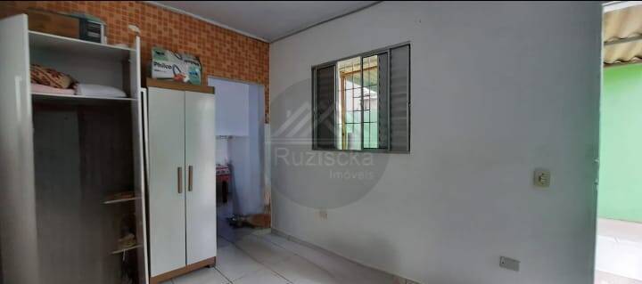 Casa à venda com 2 quartos, 140m² - Foto 6