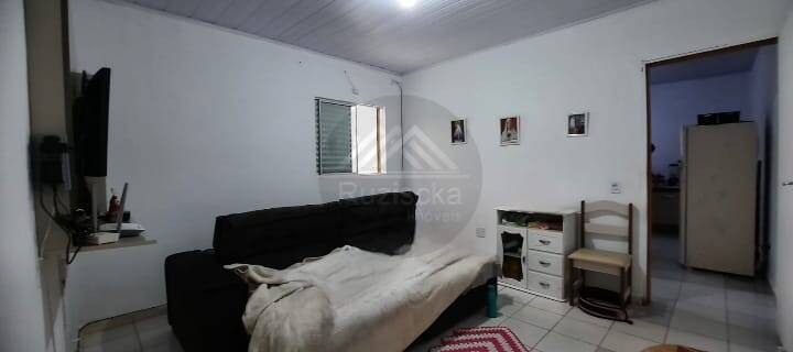 Casa à venda com 2 quartos, 140m² - Foto 7