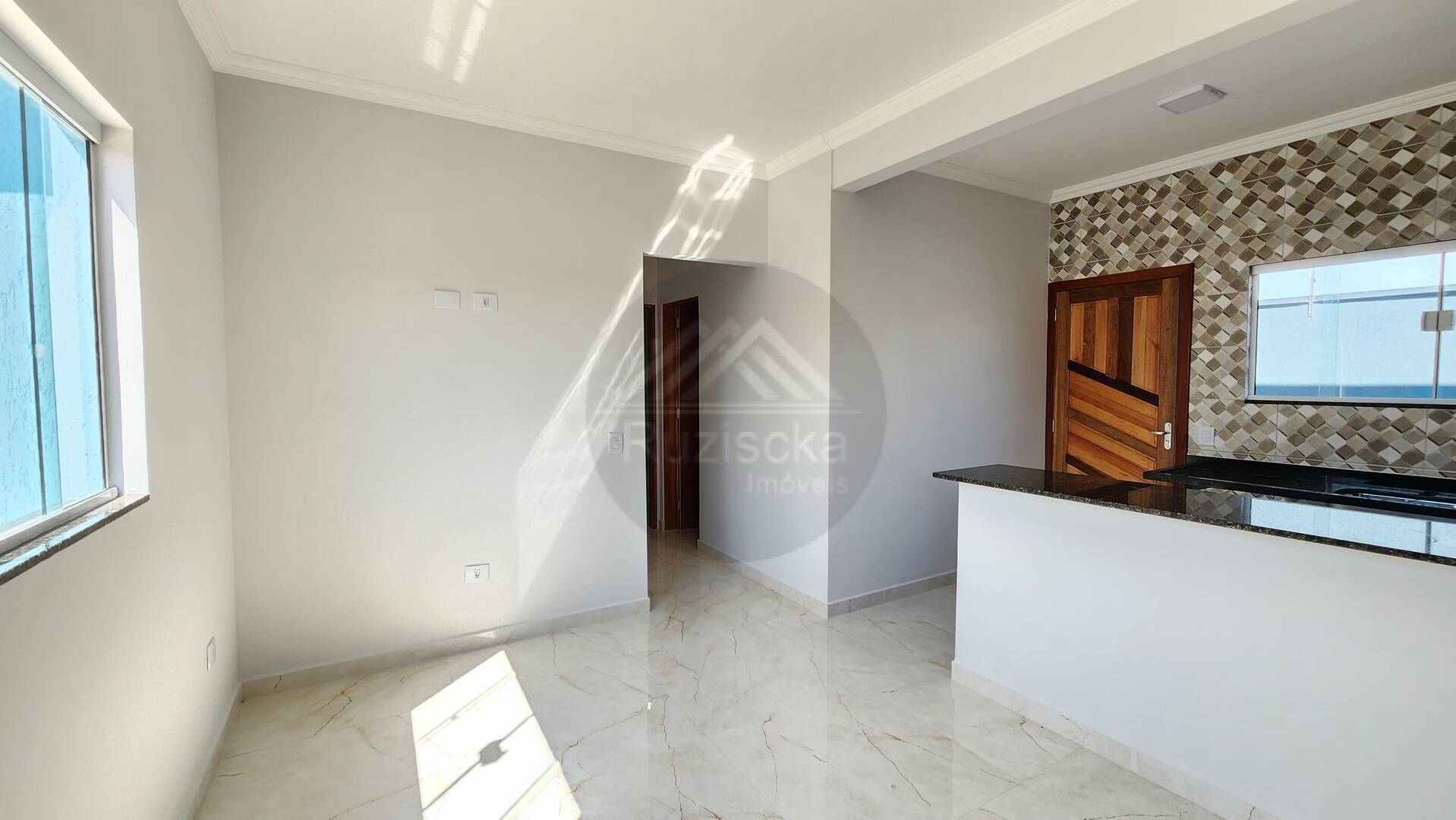 Casa à venda com 2 quartos, 154m² - Foto 11