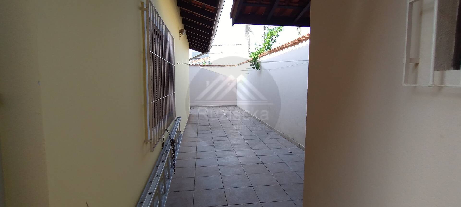 Casa à venda com 3 quartos, 195m² - Foto 7