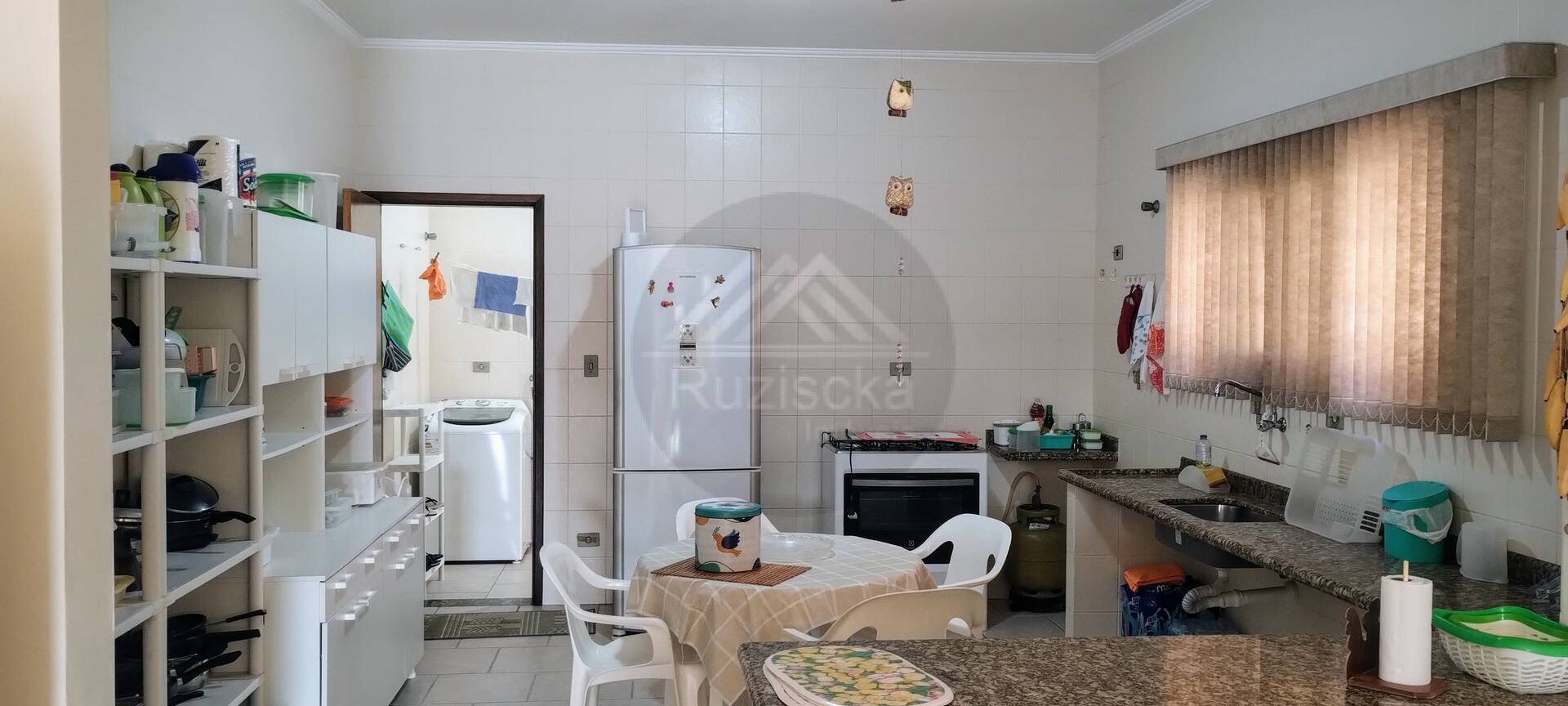 Casa à venda com 3 quartos, 195m² - Foto 13