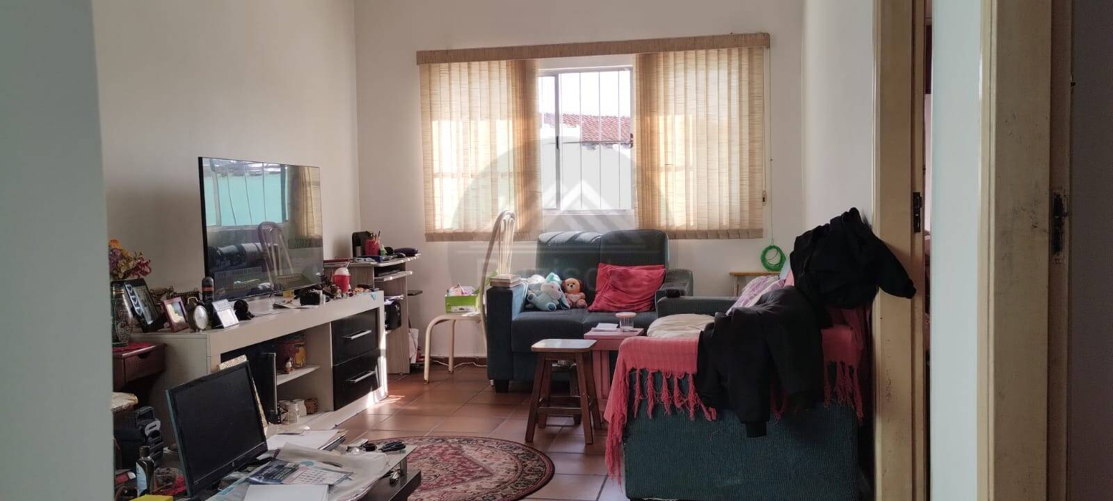 Casa à venda com 2 quartos, 70m² - Foto 8