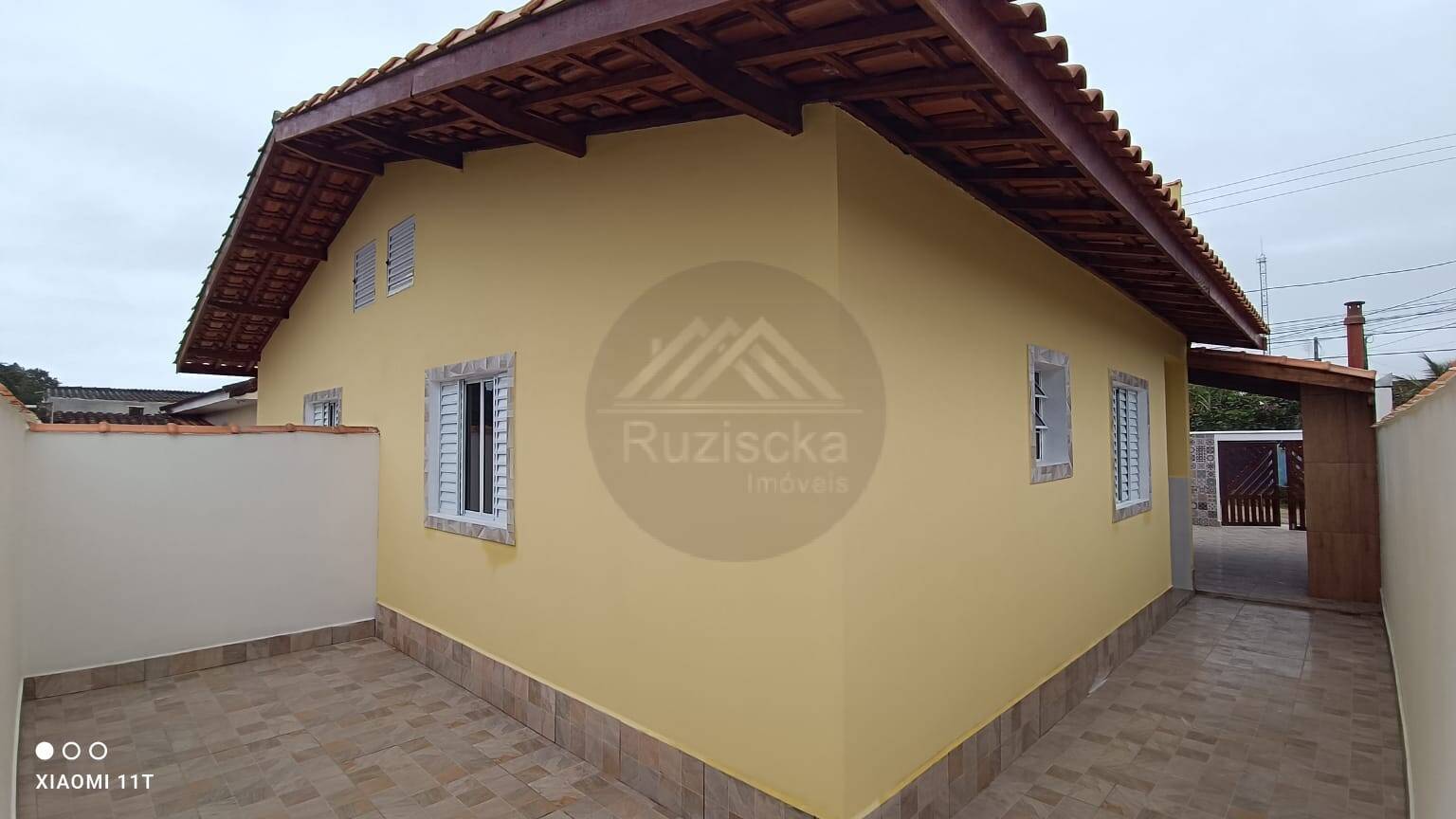 Casa à venda com 2 quartos, 72m² - Foto 6