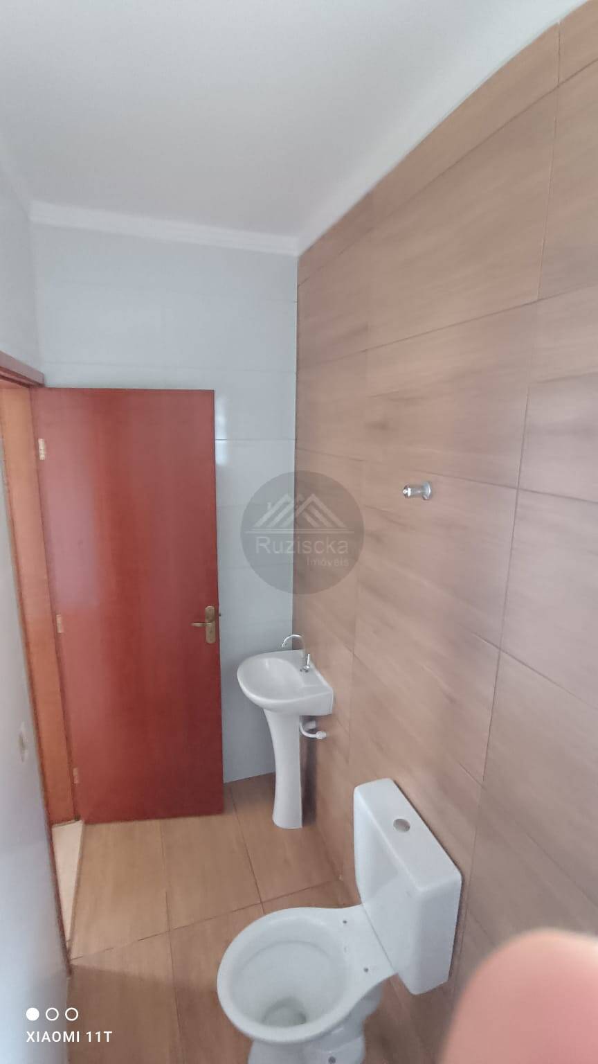 Casa à venda com 2 quartos, 72m² - Foto 11