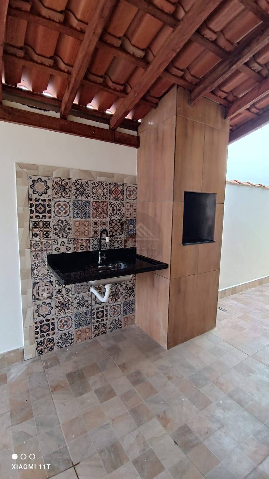 Casa à venda com 2 quartos, 72m² - Foto 12