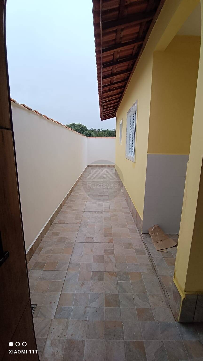 Casa à venda com 2 quartos, 72m² - Foto 13