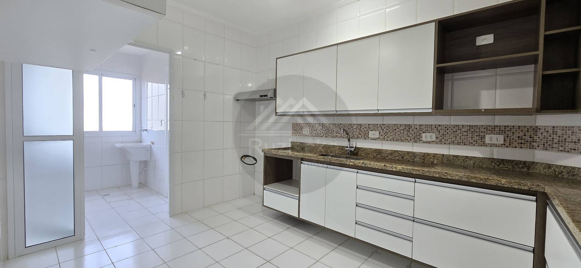 Apartamento à venda com 3 quartos, 123m² - Foto 7