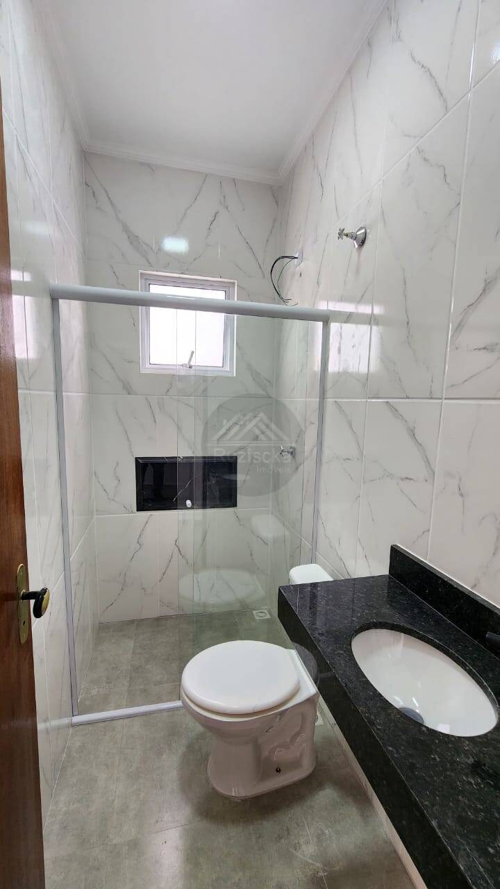 Casa à venda com 2 quartos, 70m² - Foto 18