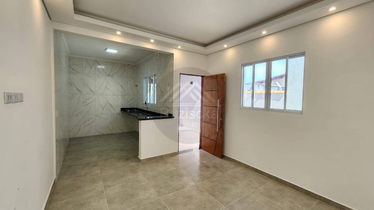 Casa à venda com 2 quartos, 70m² - Foto 11