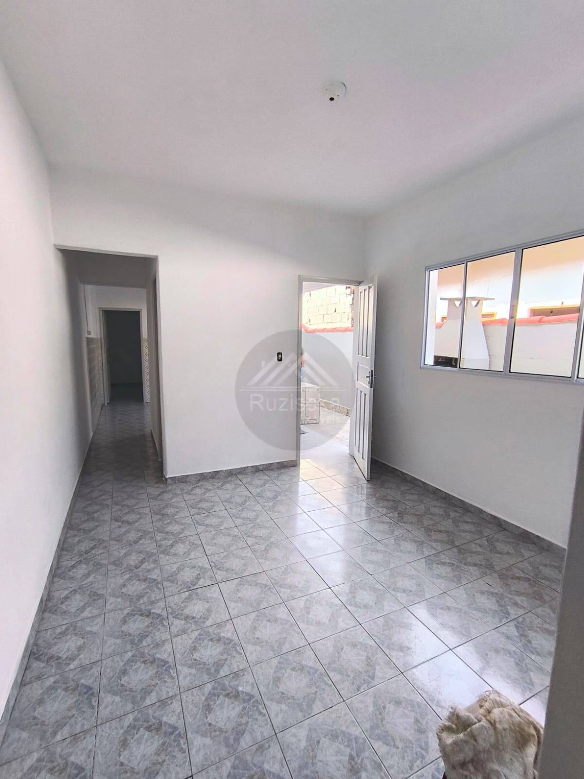 Casa à venda com 2 quartos, 49m² - Foto 7