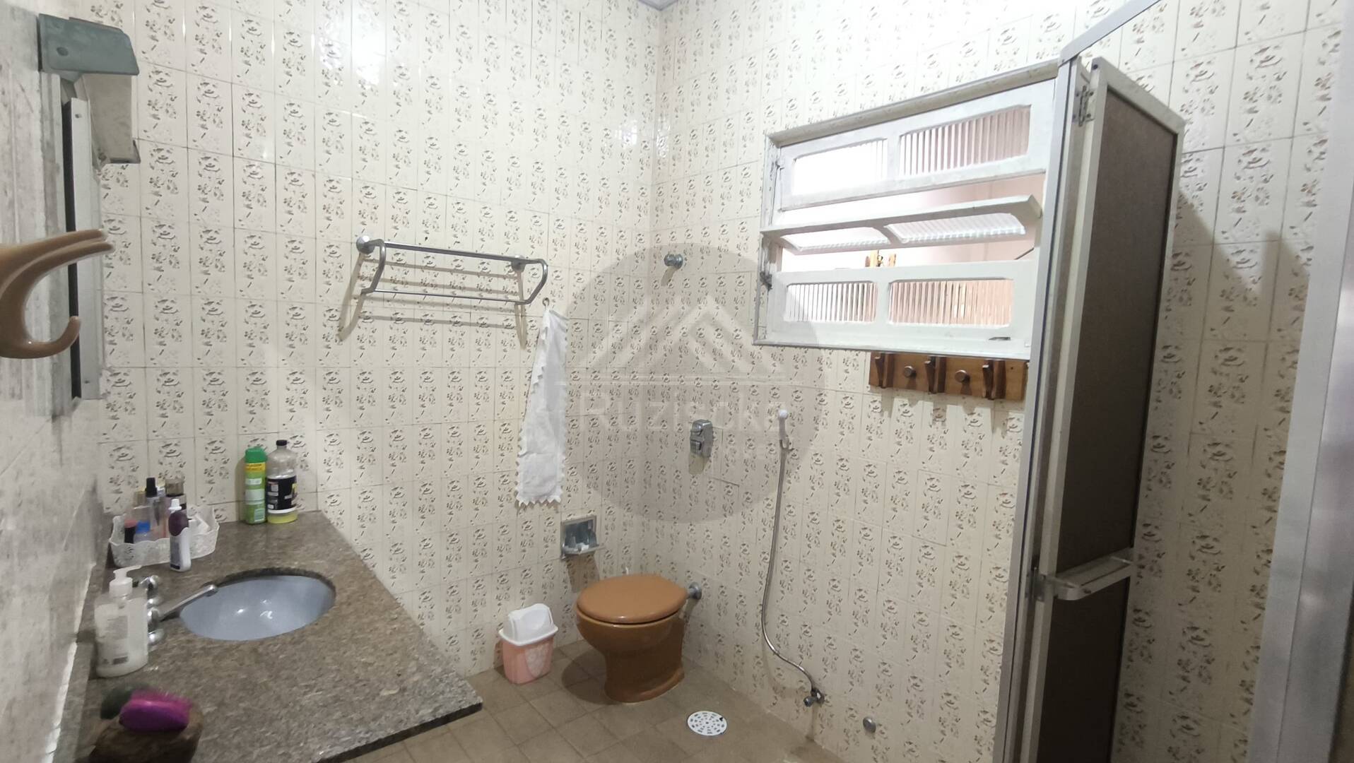 Casa à venda com 3 quartos, 300m² - Foto 18