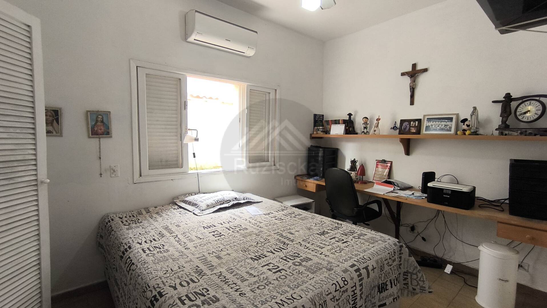 Casa à venda com 3 quartos, 300m² - Foto 23