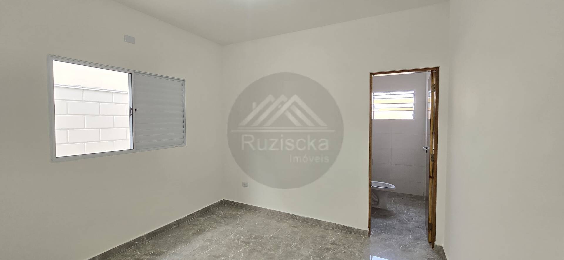 Casa à venda com 2 quartos, 125m² - Foto 16