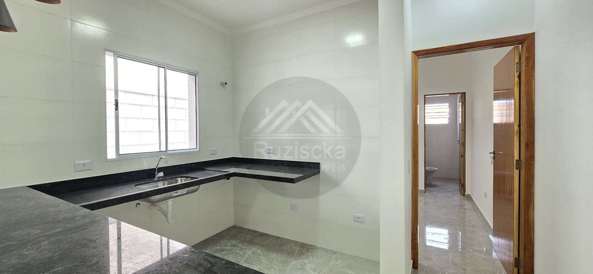 Casa à venda com 2 quartos, 125m² - Foto 8