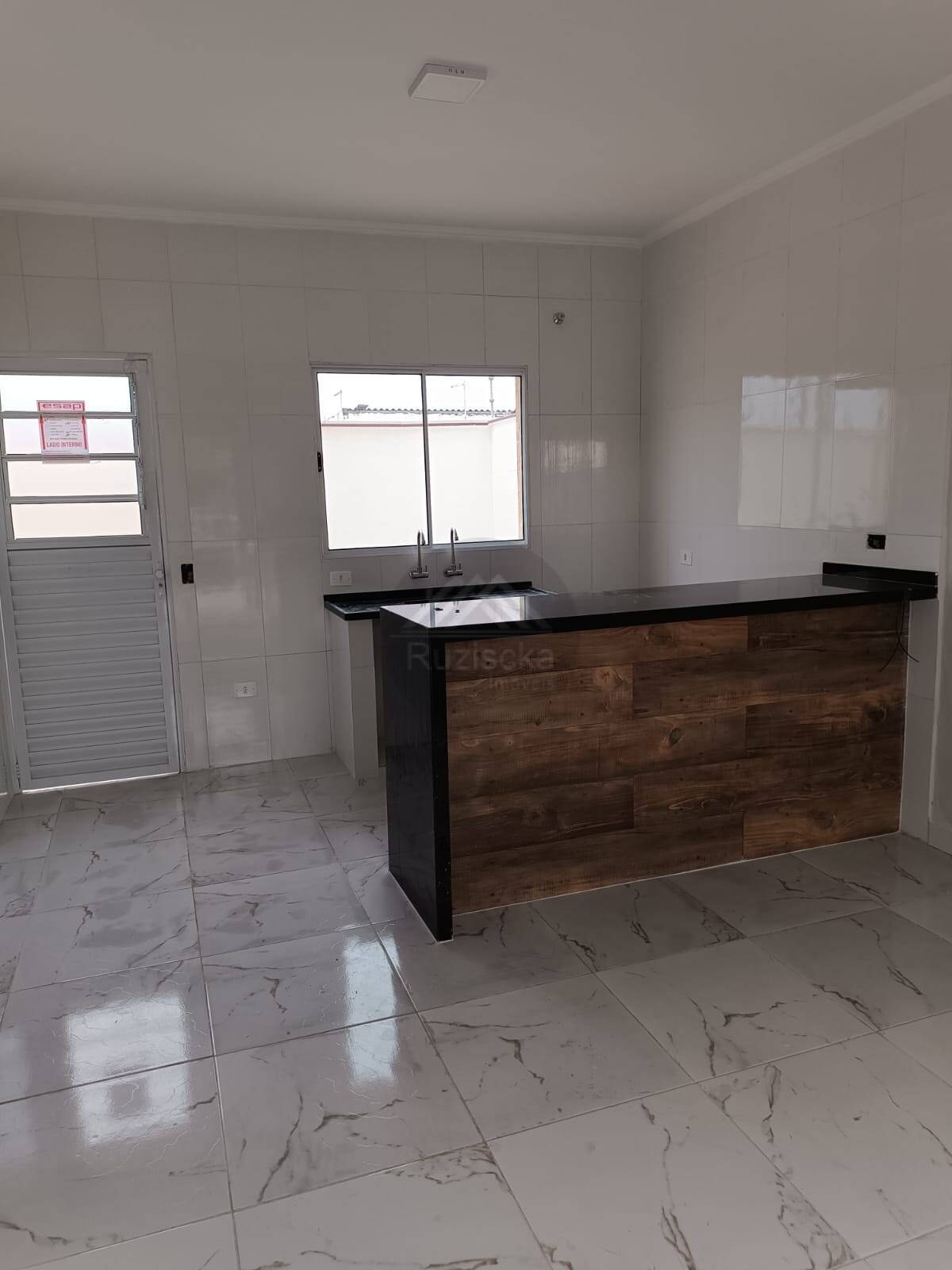 Casa à venda com 2 quartos, 133m² - Foto 13