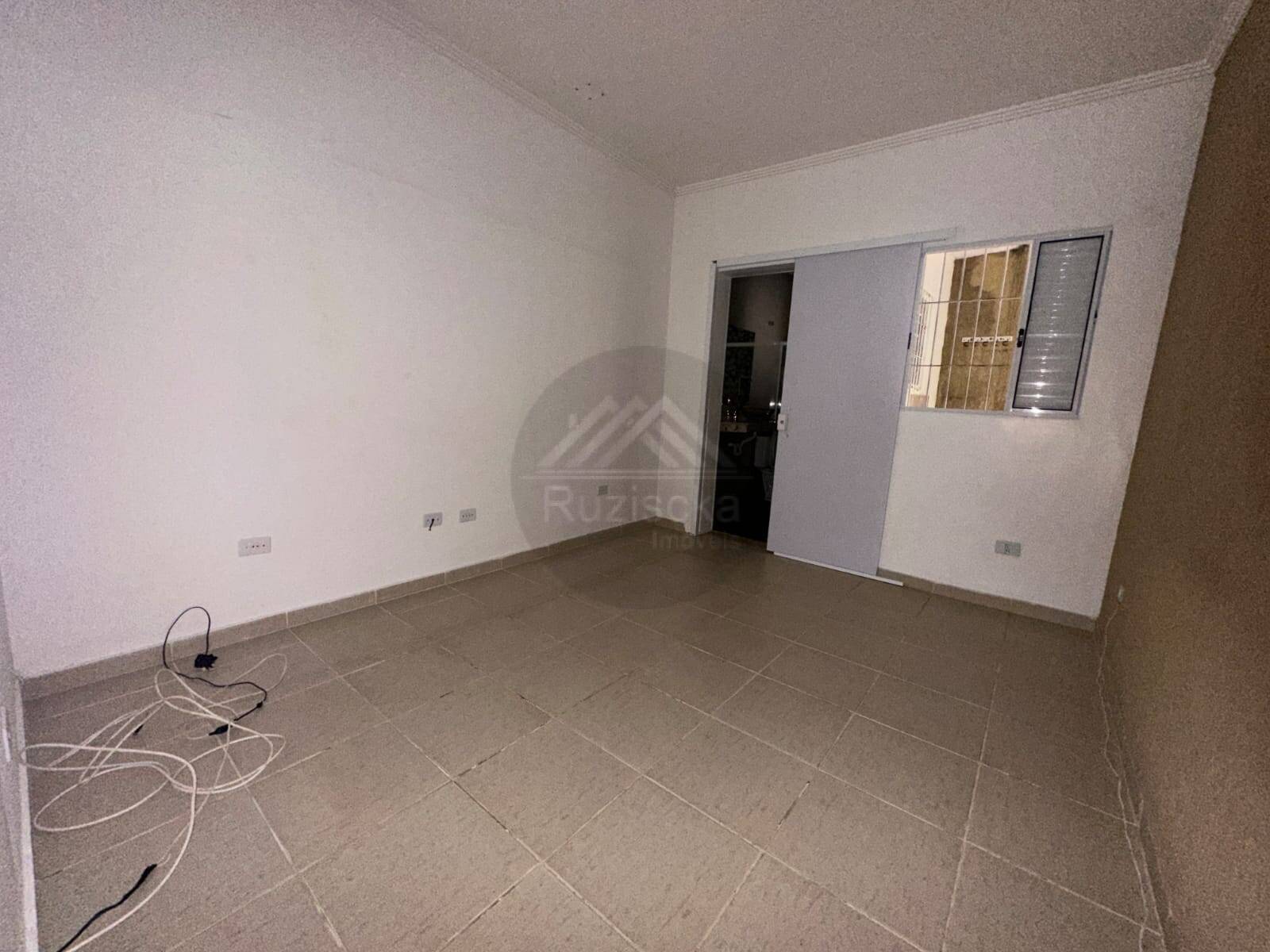 Casa à venda com 2 quartos, 92m² - Foto 12