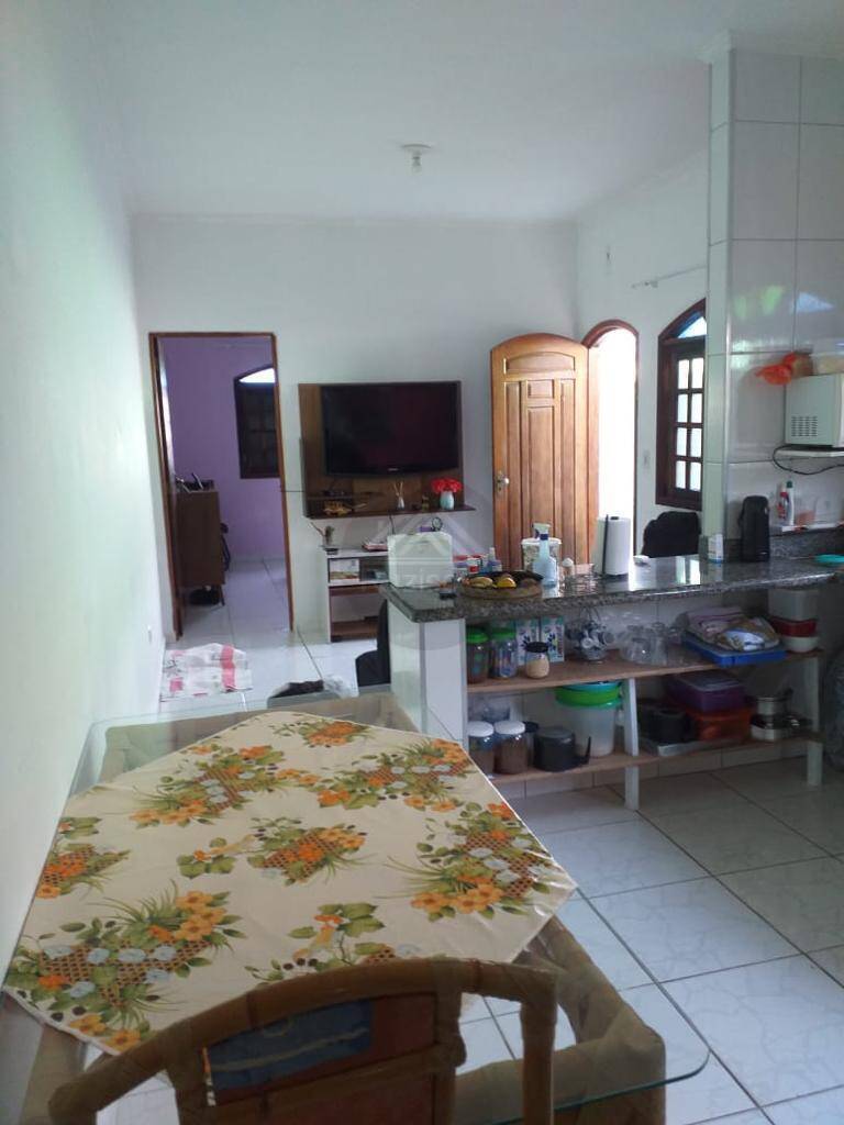 Casa à venda com 2 quartos, 80m² - Foto 8