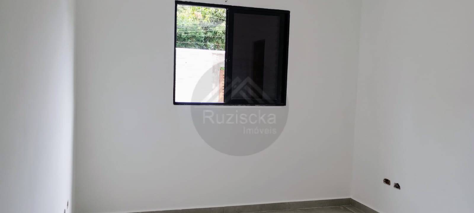 Casa à venda com 3 quartos, 90m² - Foto 10