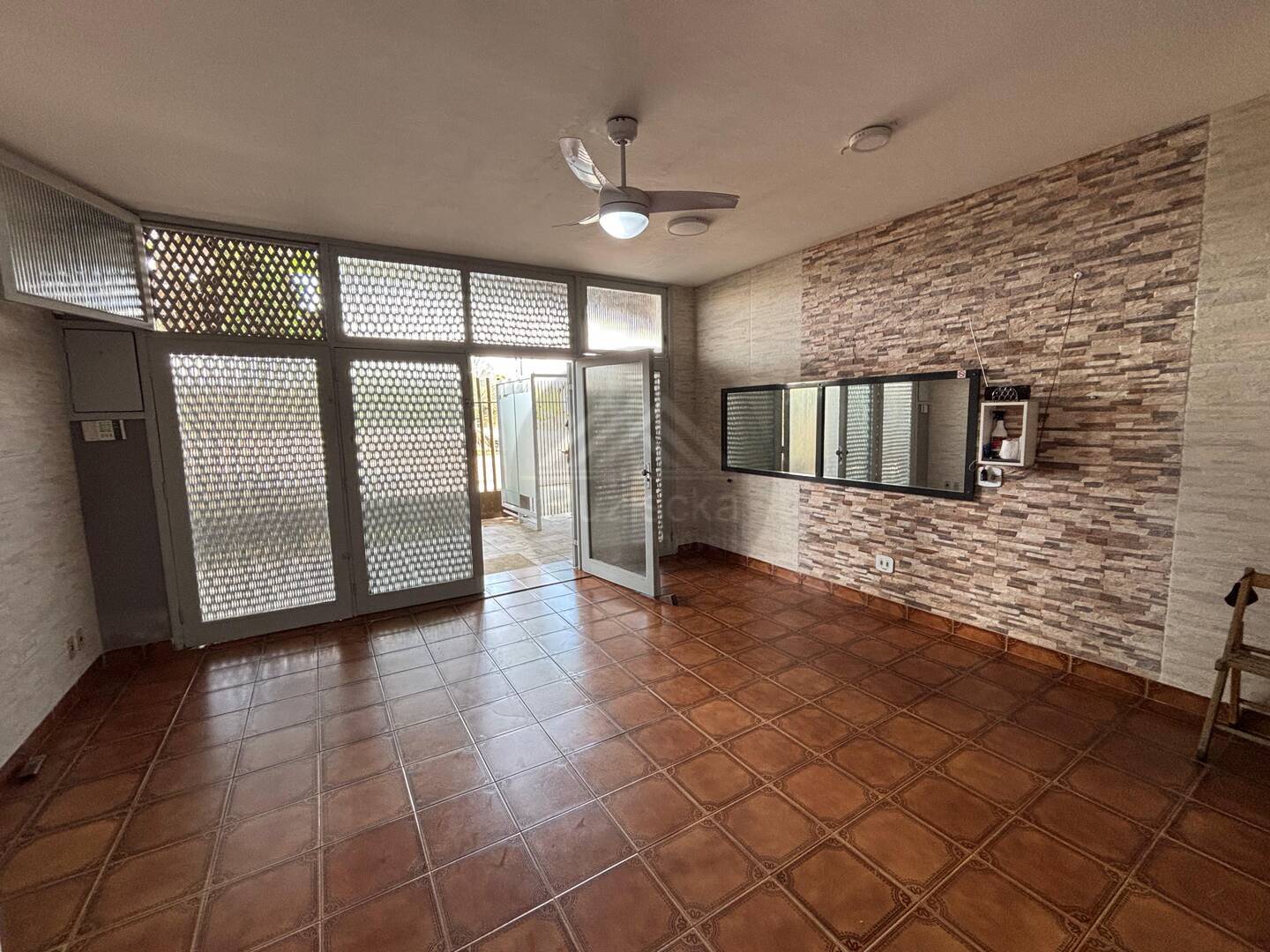 Casa à venda com 3 quartos, 76m² - Foto 3