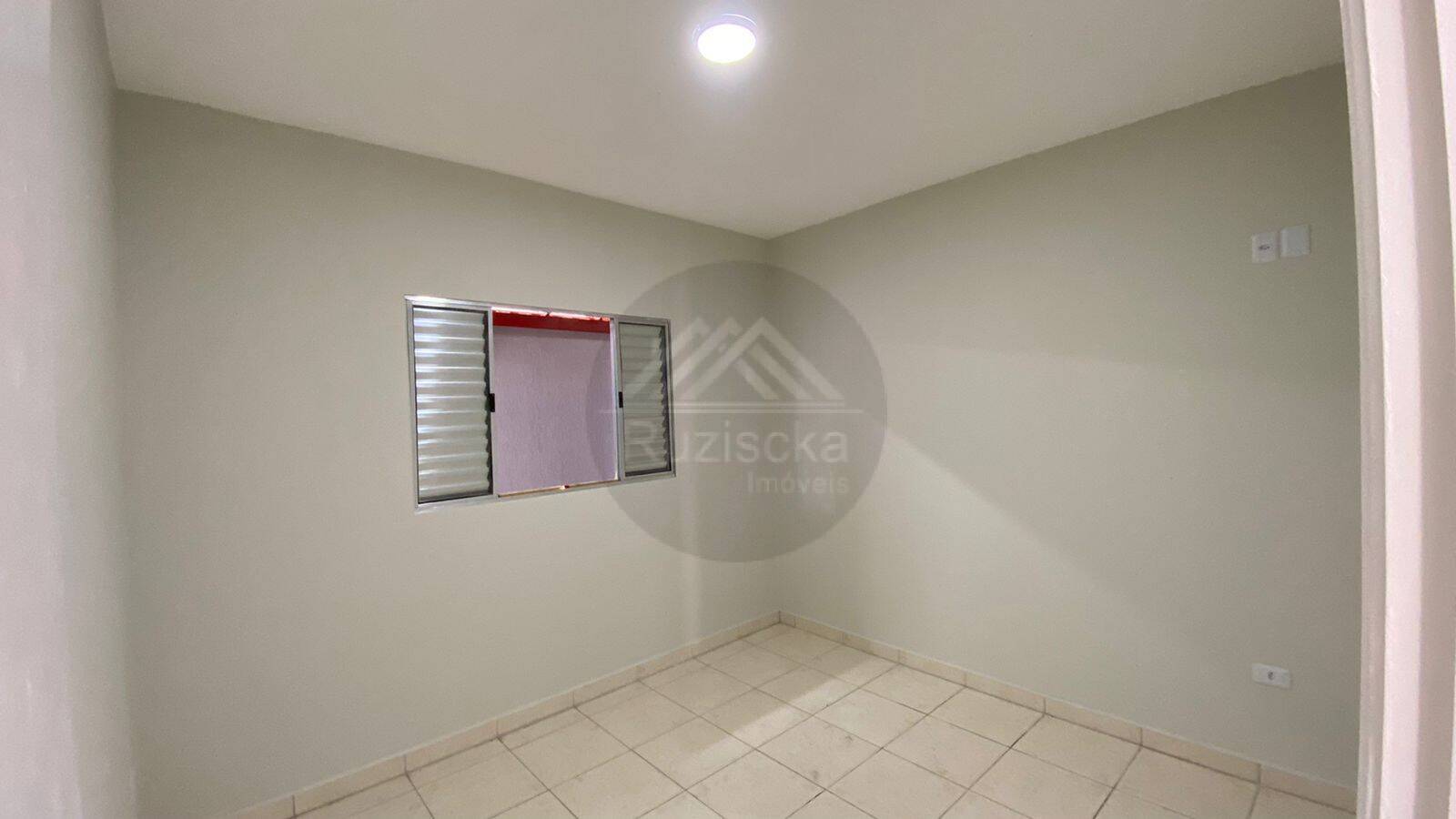 Casa à venda, 60m² - Foto 25