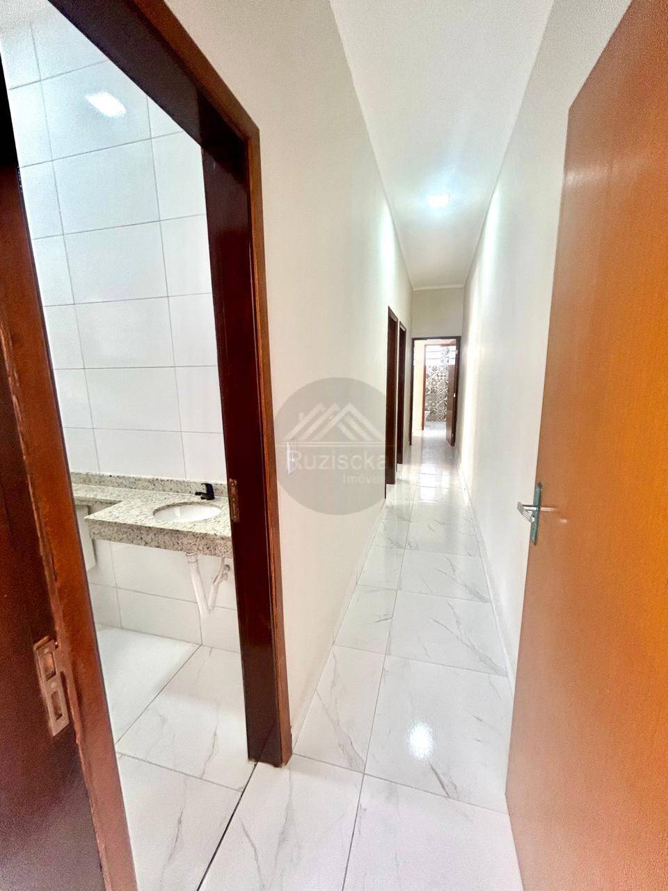 Casa à venda com 3 quartos, 104m² - Foto 14